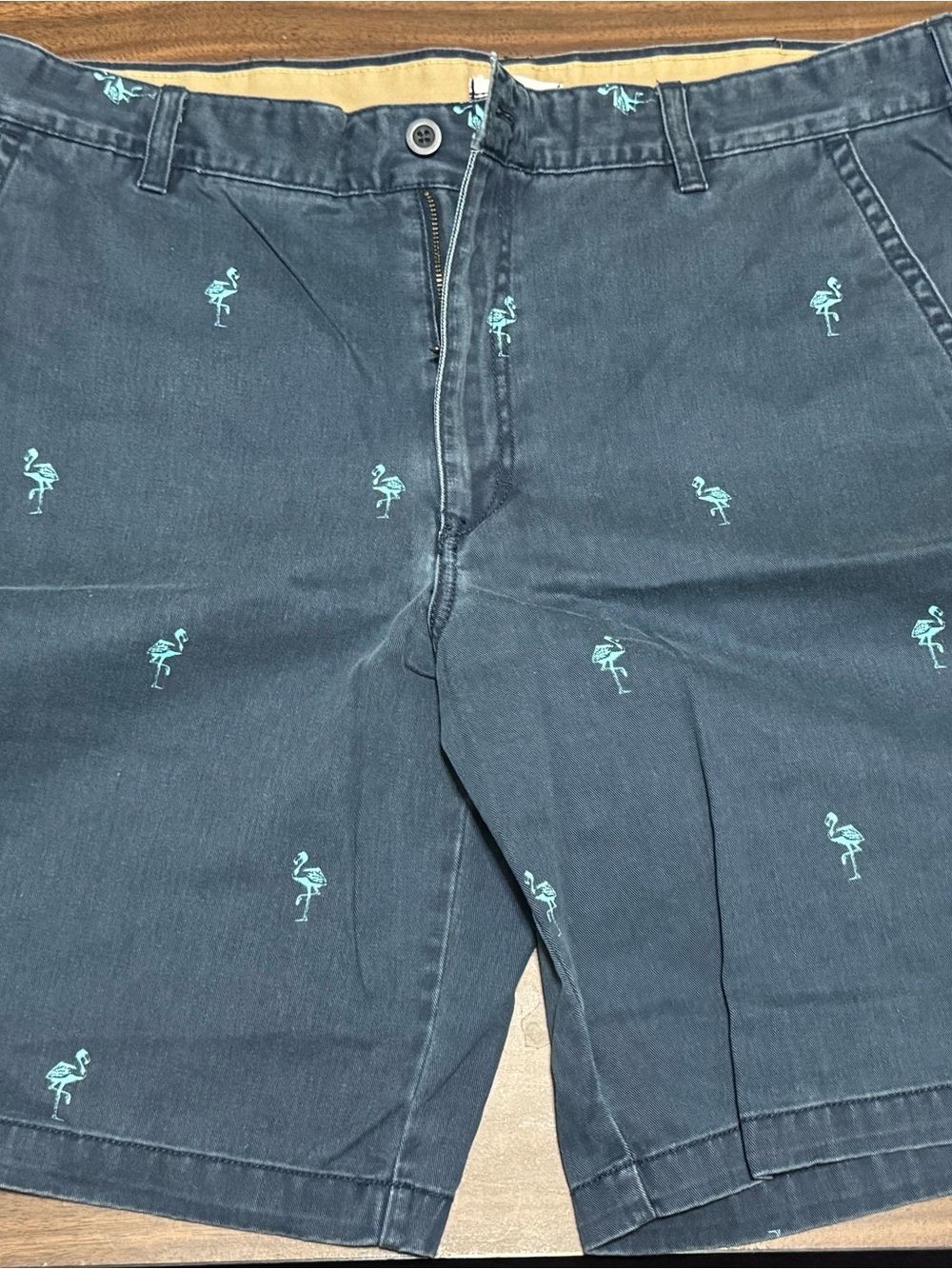IZOD Men's Saltwater Flamingo Embroidered Chino Shorts Blue Size 38